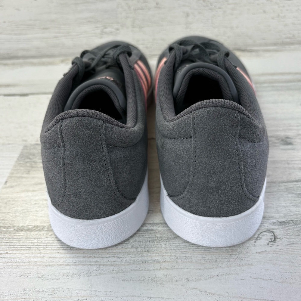 adidas Women’s Size 11 VL Court 2.0 Sneakers In Gray/Glow Pink Lace Up Low Top - Picture 9 of 11